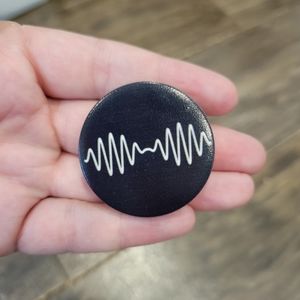 5/$10 NWOT Popsocket phone stand grip black sound wave design